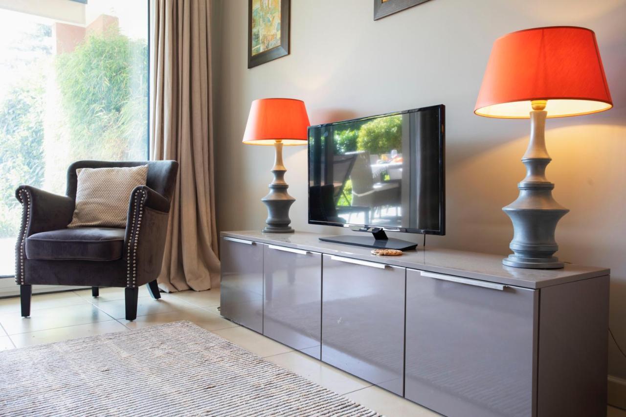 Domaine Des Roses Ap4222 By Riviera Holiday Homes ニース エクステリア 写真