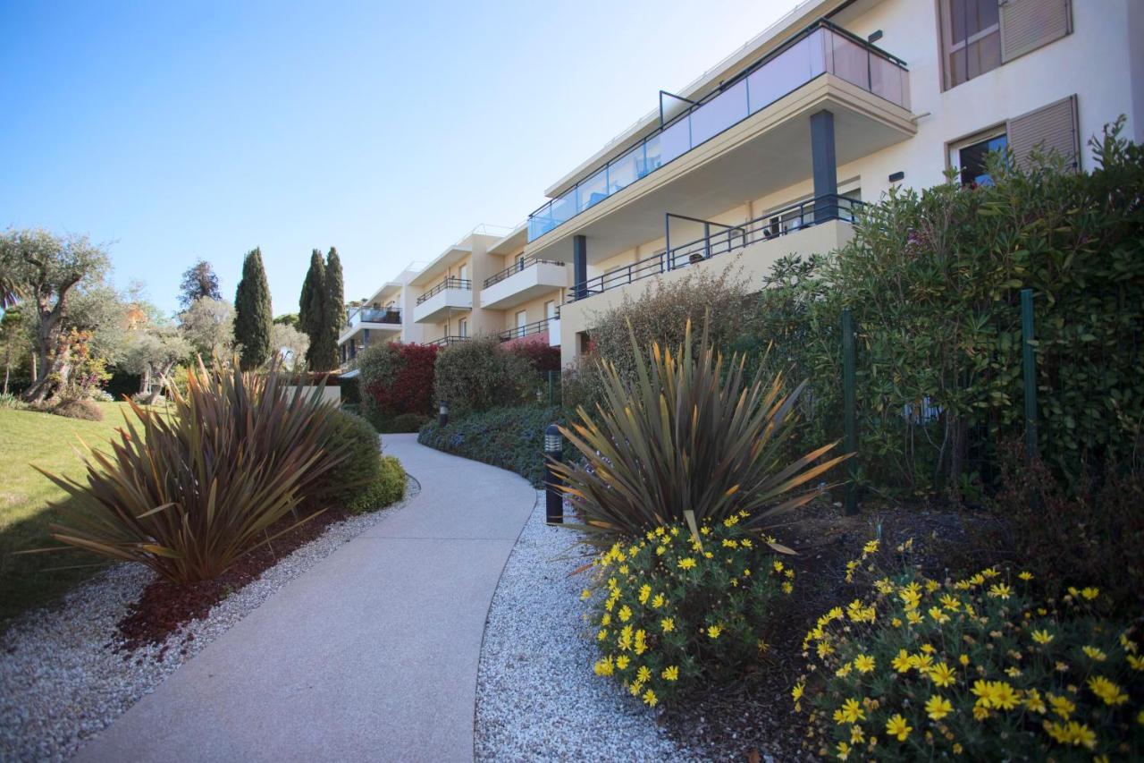 Domaine Des Roses Ap4222 By Riviera Holiday Homes ニース エクステリア 写真